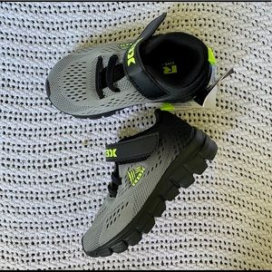 RBX toddler boy Gray Sneakers